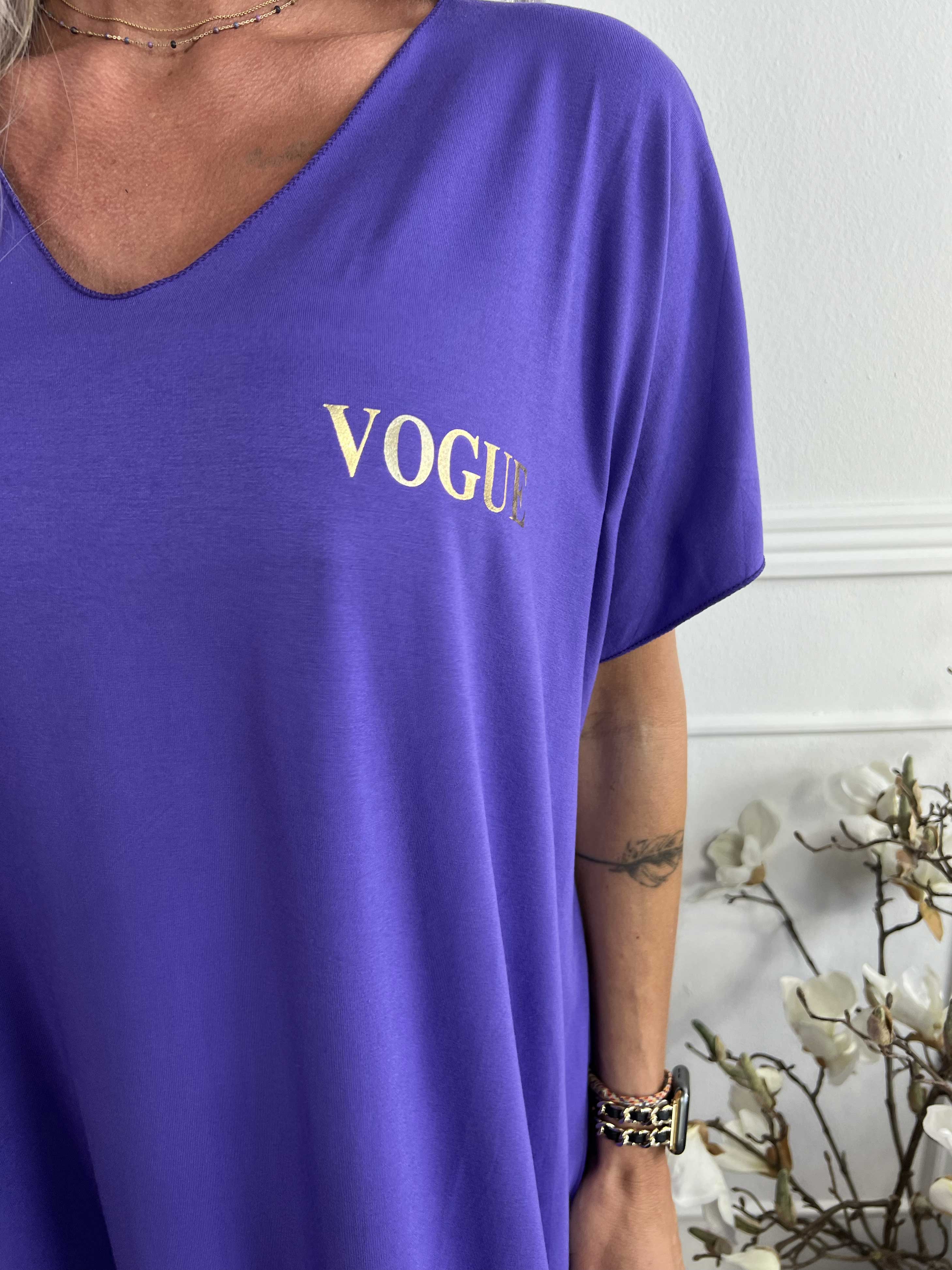 Ellen - Oversized t-shirtkjole i viskose med guldskrift